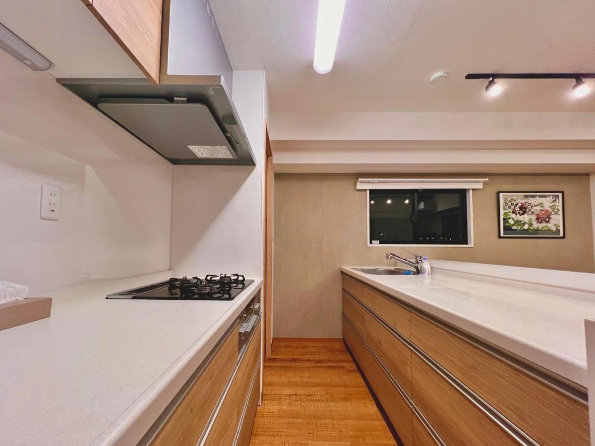 Asakusa Tatami Retreat: Convenient Metro Access Tokyo Exterior photo
